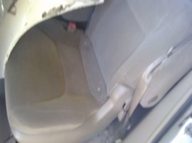 2005 TOYOTA SIENNA, WHITE, LE, 3.3L, AT. FWD,  Z25010
